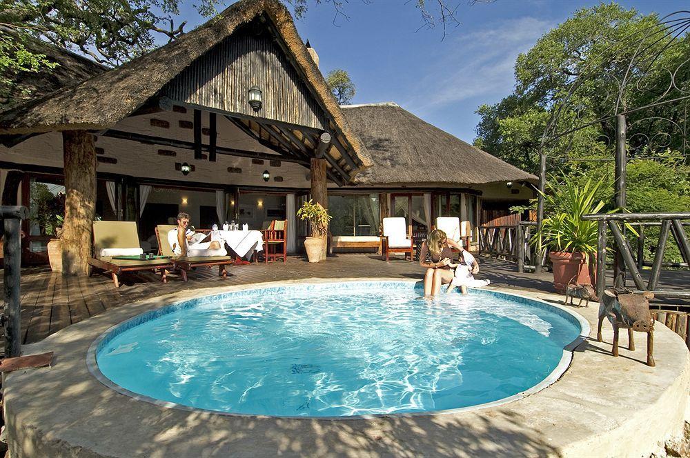 Sanctuary Sussi & Chuma Villa Livingstone Bagian luar foto